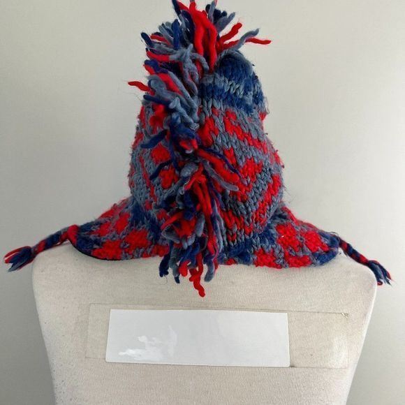 🌿4/$35🌿 OLD NAVY Red Grey Knit Dragon Skull Top Winter Hat - Picture 2 of 7